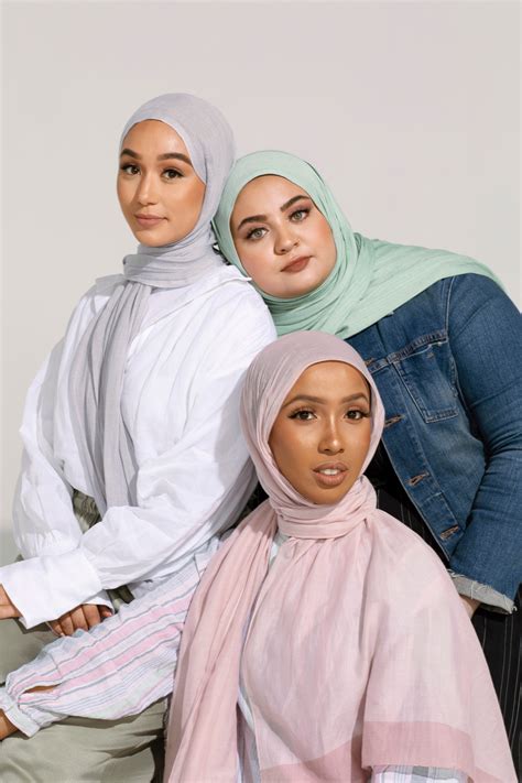 new line of hijab